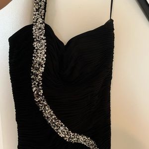 Black ruched sequined dress